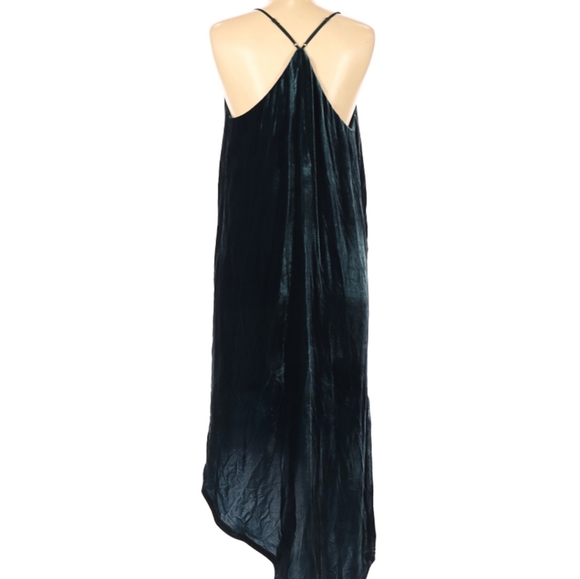 BBCGMAXAZRIA Green Velvet Maxi - Picture 2 of 2